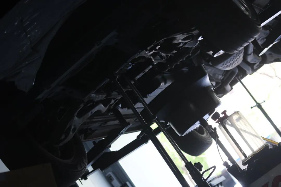 2010年路虎发现4整备翻新纪实,2017年路虎发现4全车整备翻新