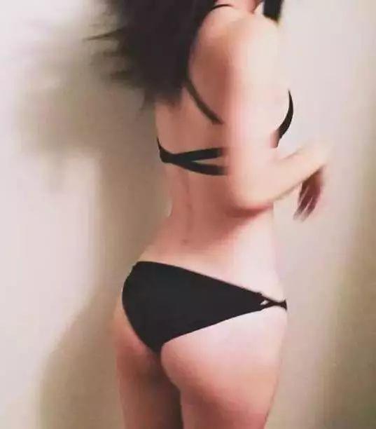 身材配不上脸,脸配不上身材是什么体验