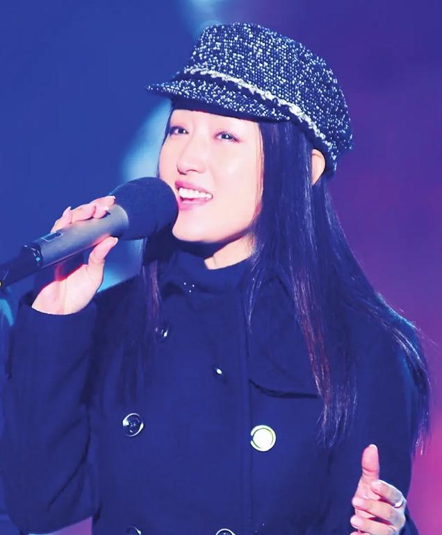 再谈赖文峰，杨钰莹仍热泪盈眶，被毁掉的上半生，不只因“初恋”