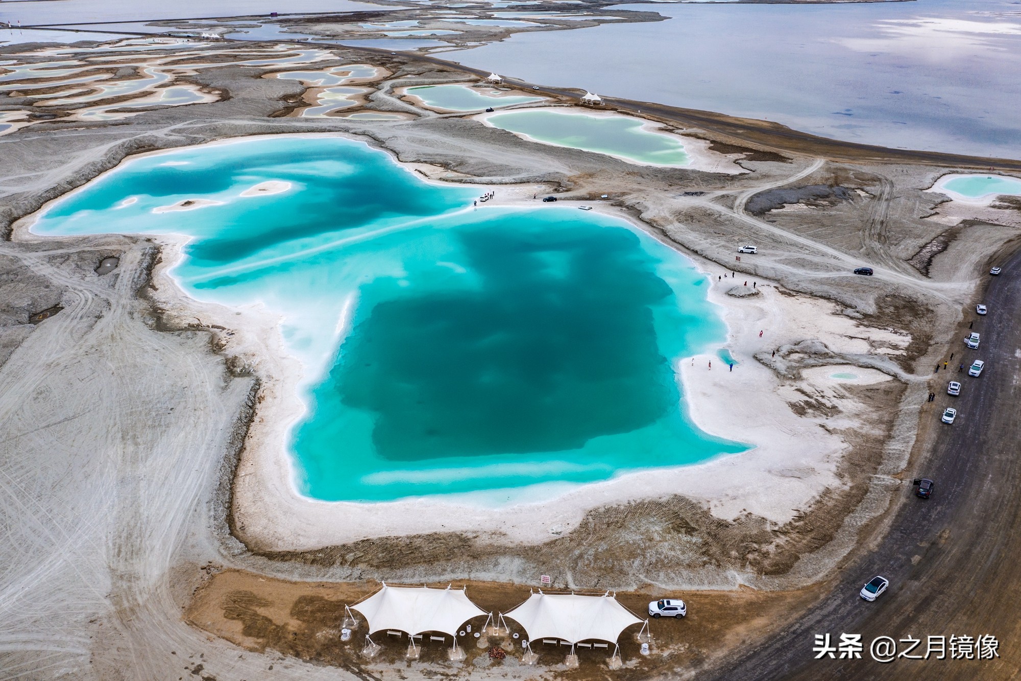 大柴达木湖和大柴旦翡翠湖,大柴旦翡翠湖在柴达木盆地