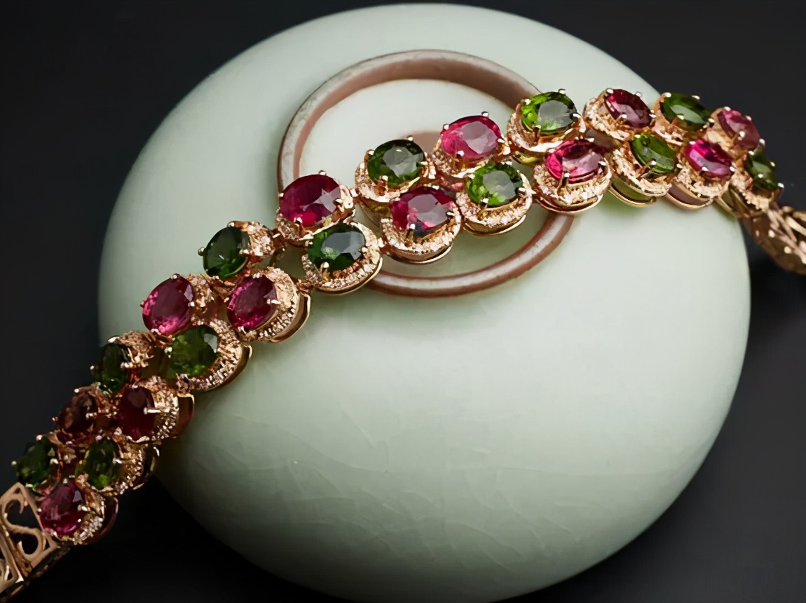 落入人间的彩虹碧玺原版,落入人间的彩虹碧玺盛宴