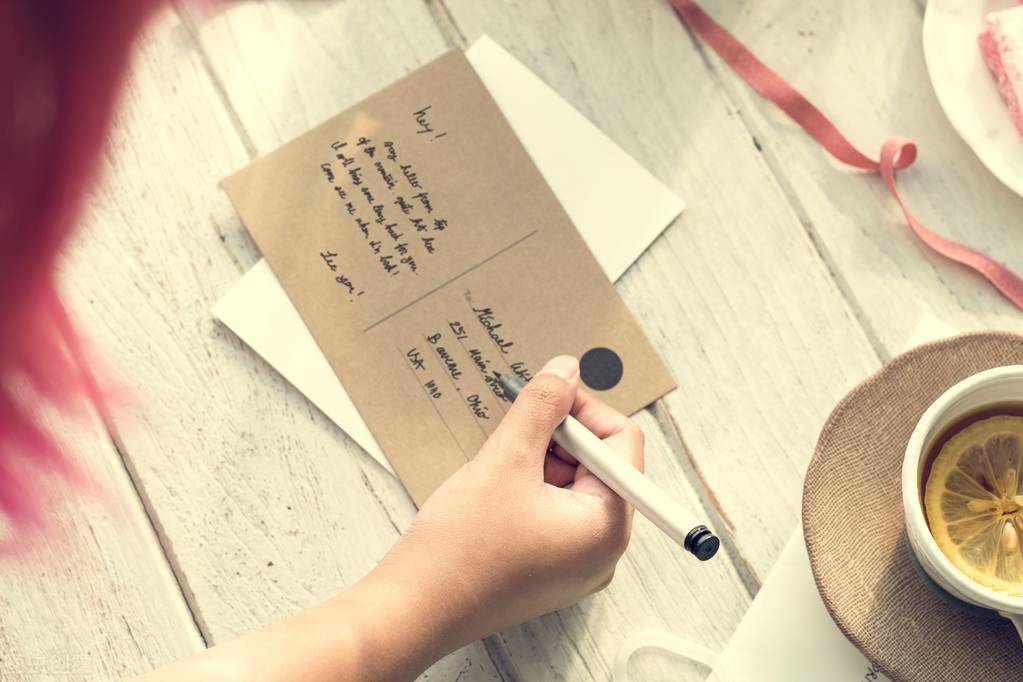 黄贯中转头看向黄家驹图片,黄贯中还会和黄家强追忆家驹么