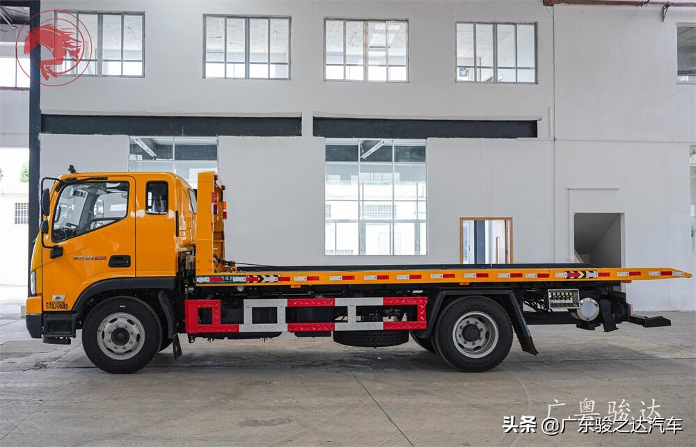 蓝牌平板清障车价钱,选购指南一拖二平板清障车费用