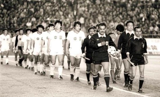 从懵懂无知的顽童到青年,从稚气未脱的少年到华丽蜕变