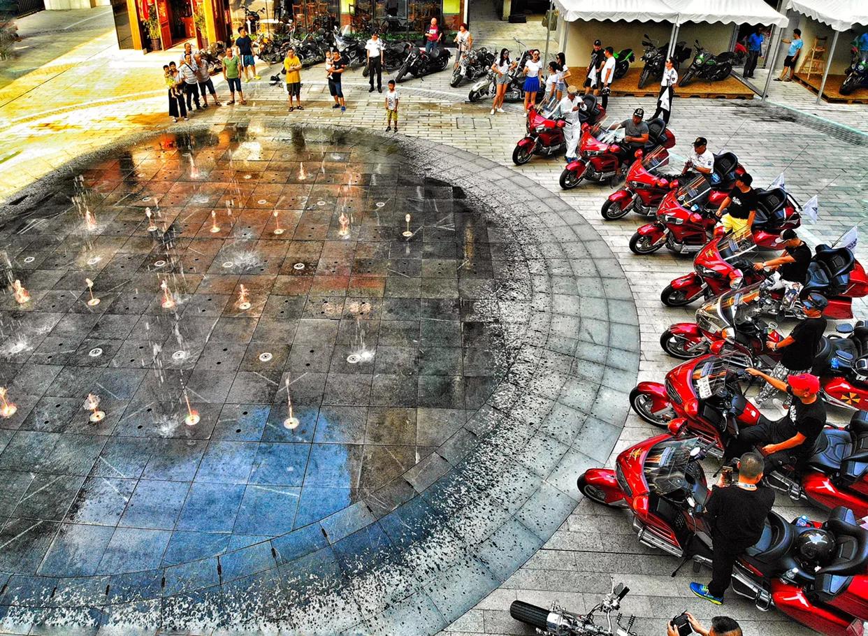 骑士盛宴,硬汉集结!西安大都荟第二届摩SHOW机车节从这里启