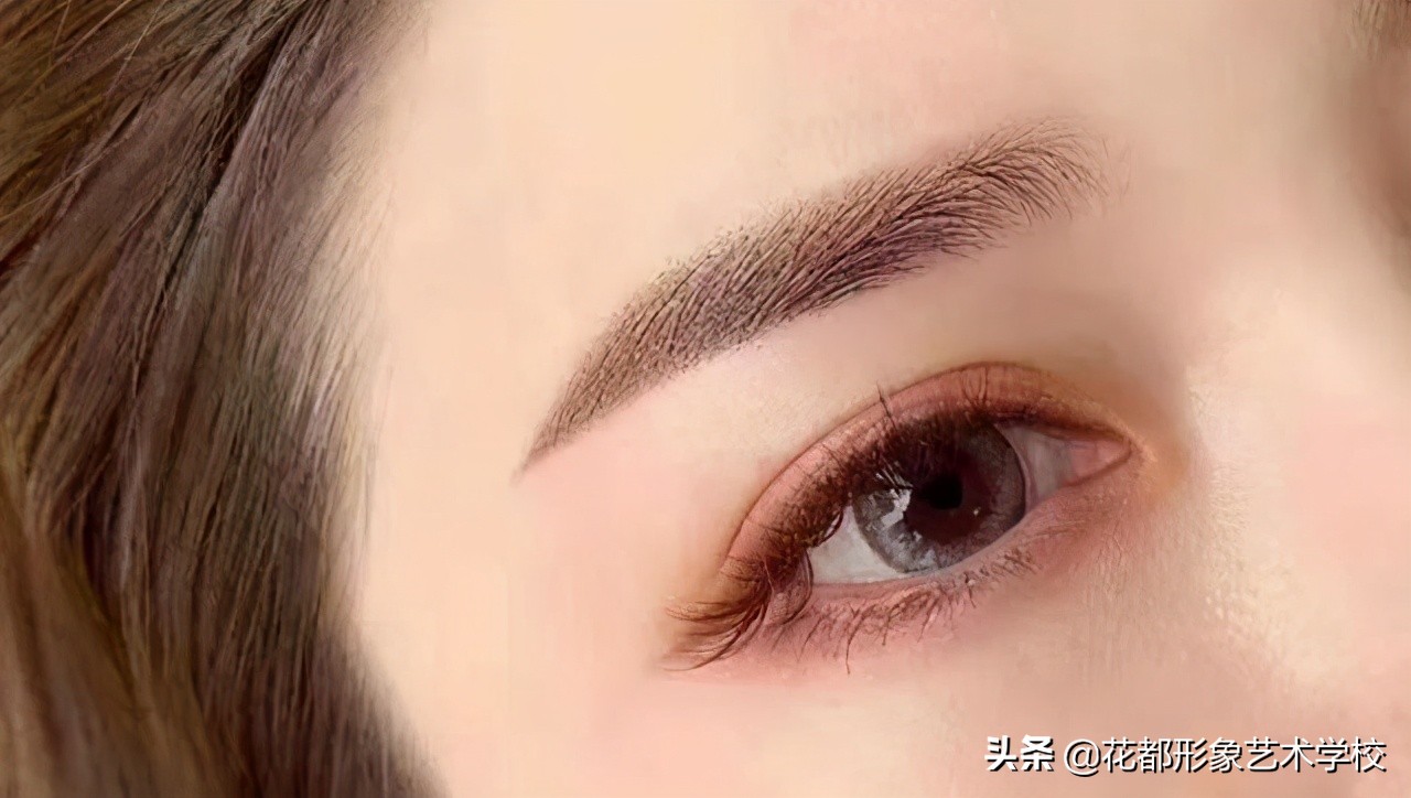 纹绣师是越老越吃香吗,纹绣师行业前景怎么样