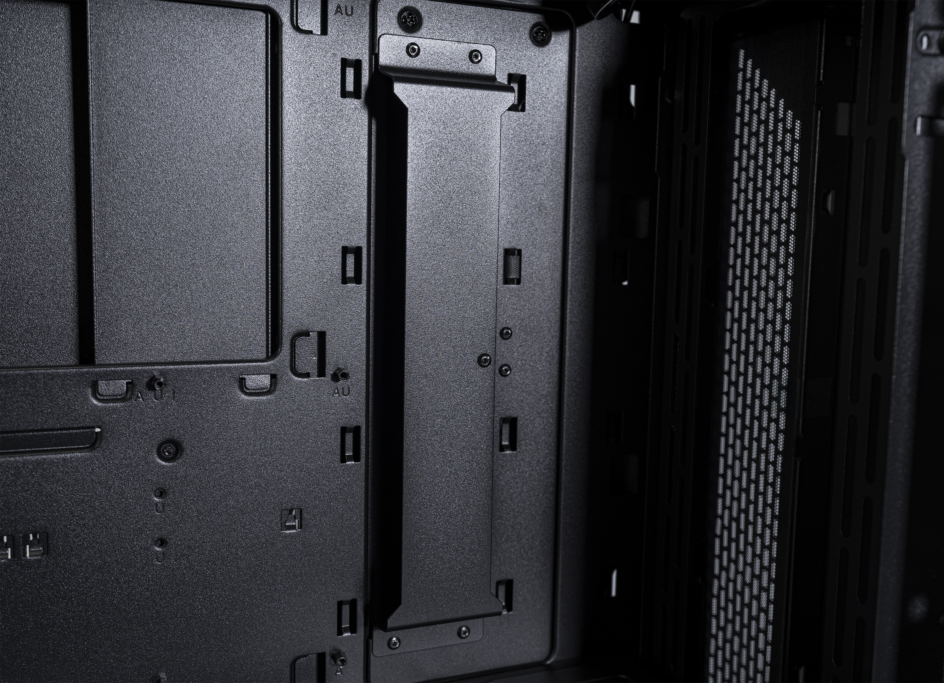 联力鬼斧机箱使用感受,联力鬼斧机箱装机配件推荐