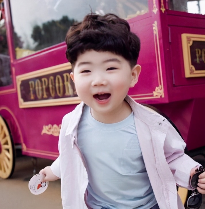 男孩可爱名字,2021吴姓100个好听的男孩名字大全