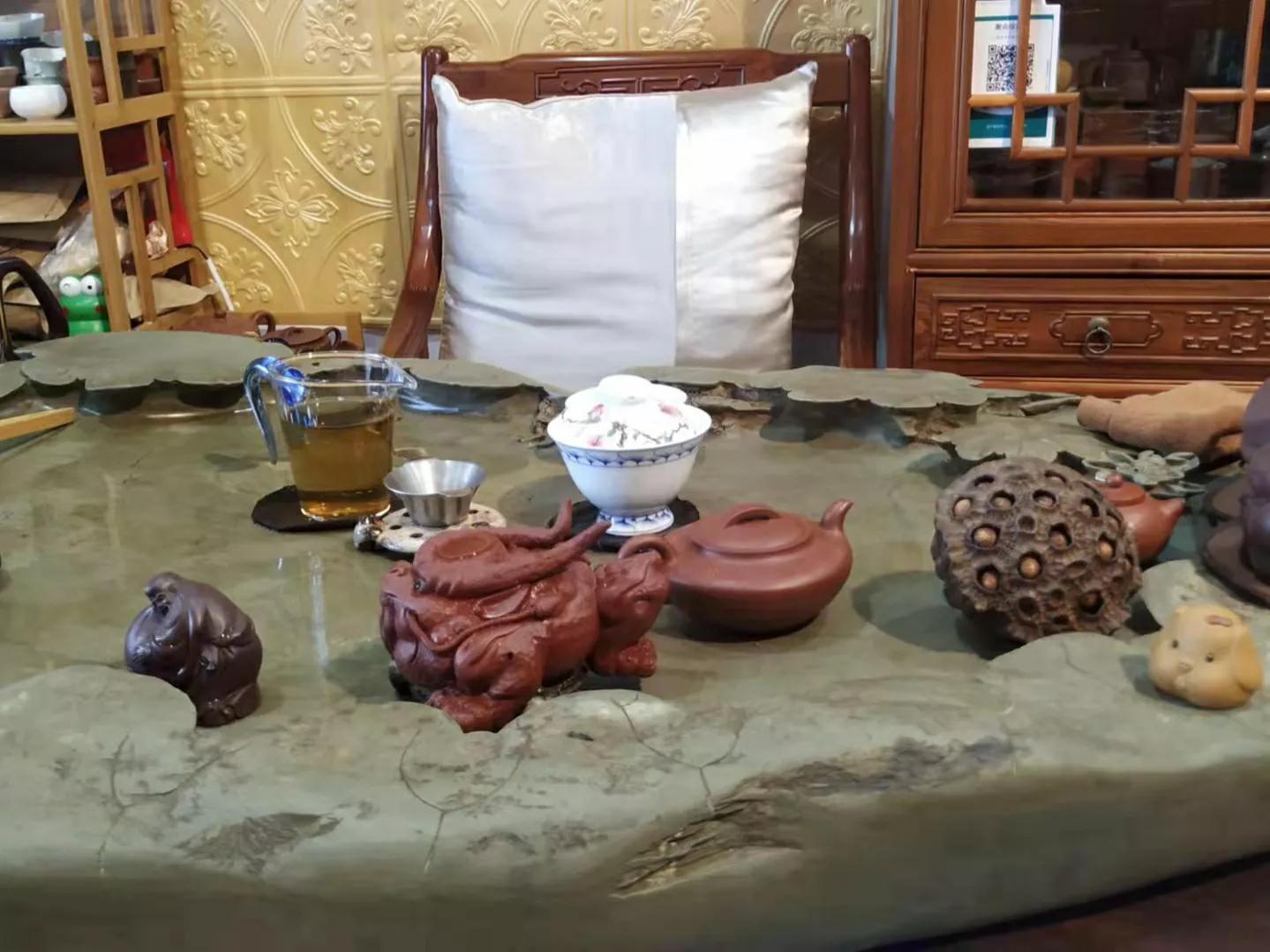 中秋节送礼送50岁男士长辈礼物,中秋节送礼送什么给长辈