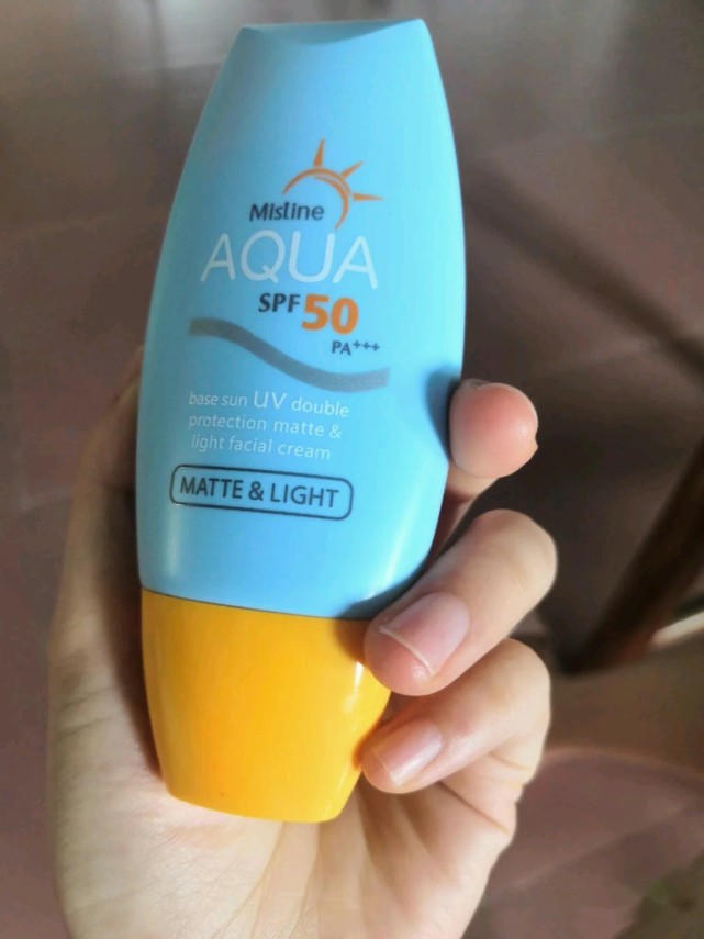 泰国哪个牌子的防晒霜比较好,泰国哪个牌子的防晒霜比较好一点