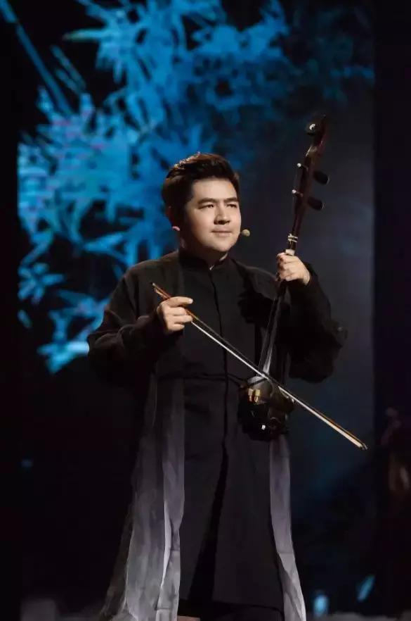 《巅峰之夜》：比顶级才艺更触动人心的，是跨越国界的共通情感