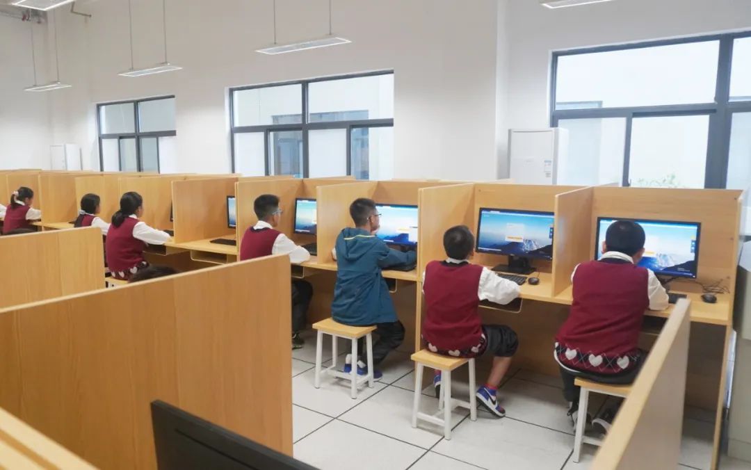 绵阳聚星东辰国际学校,四川绵阳东辰聚星学校