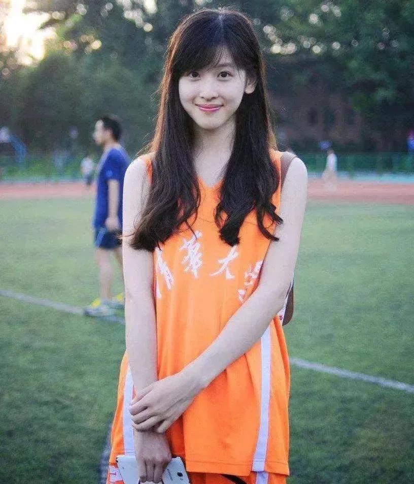 章泽天有3次人生重要选择,章泽天要对自己有正确的认知