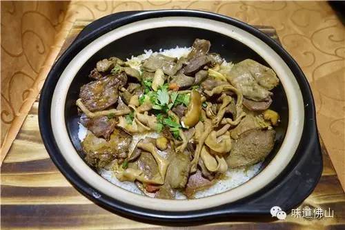 这家老字号食鹅专门店在南海街知巷闻，招牌干逼鹅只需138元锅！