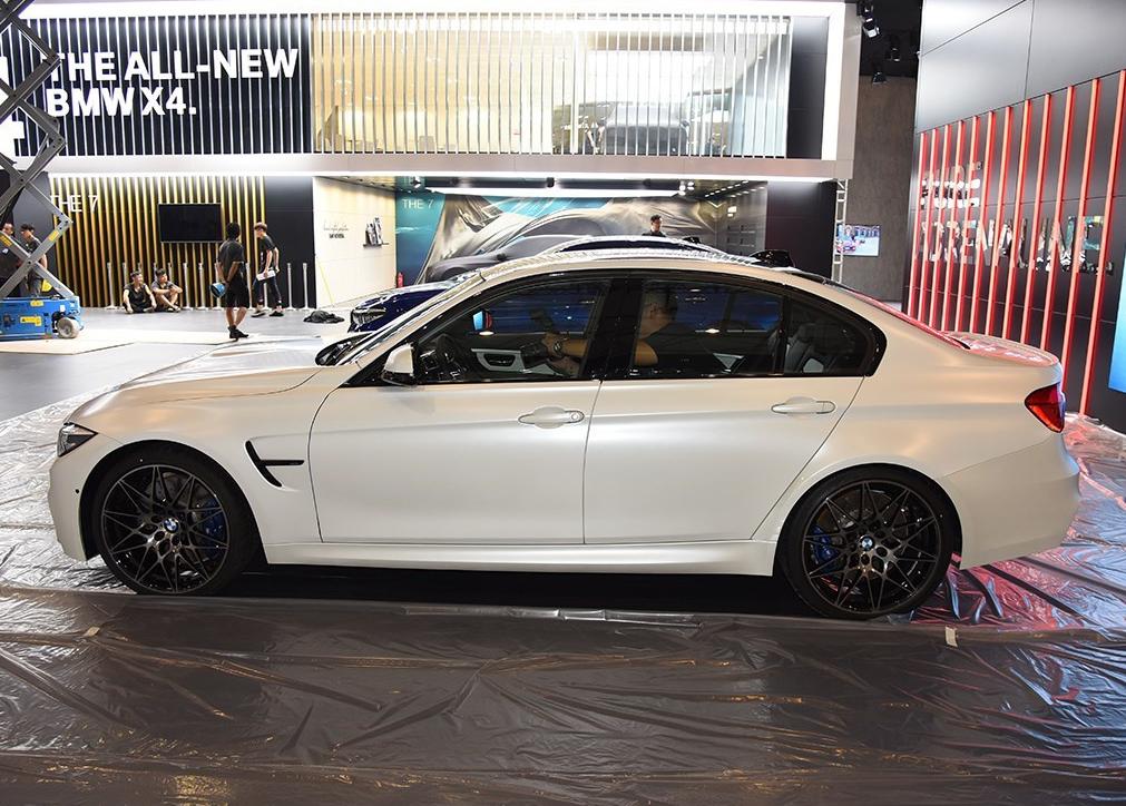 搭v8自吸动力硬刚宝马m3,3.0t涡轮增压百公里加速5.8秒