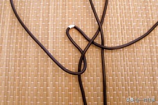 玻璃瓶怎么打结最牢固,带把手的提水桶