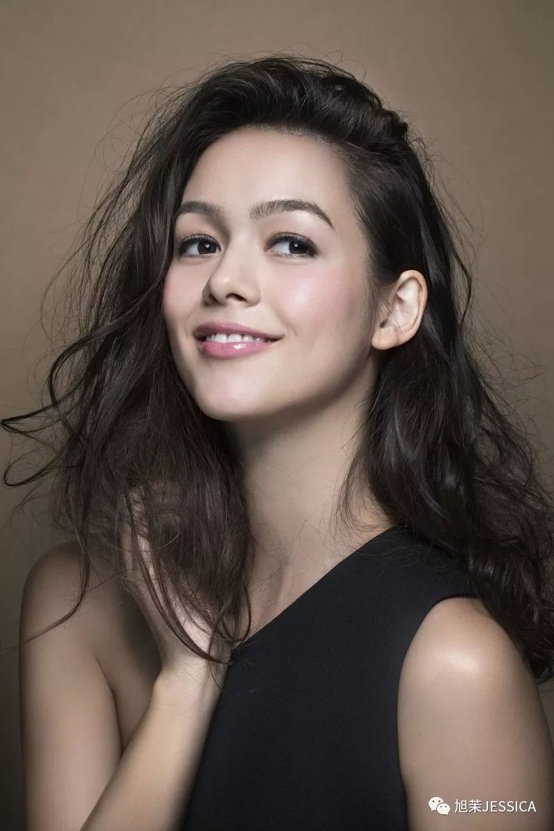 眉眼距小眼角向上如何画眼妆,杏圆眼怎么化中性妆