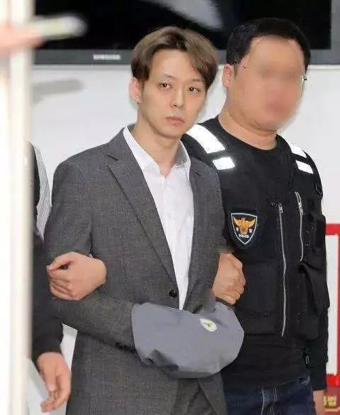 腿毛可以检测吸毒么,一根头发可以检测吸毒了吗