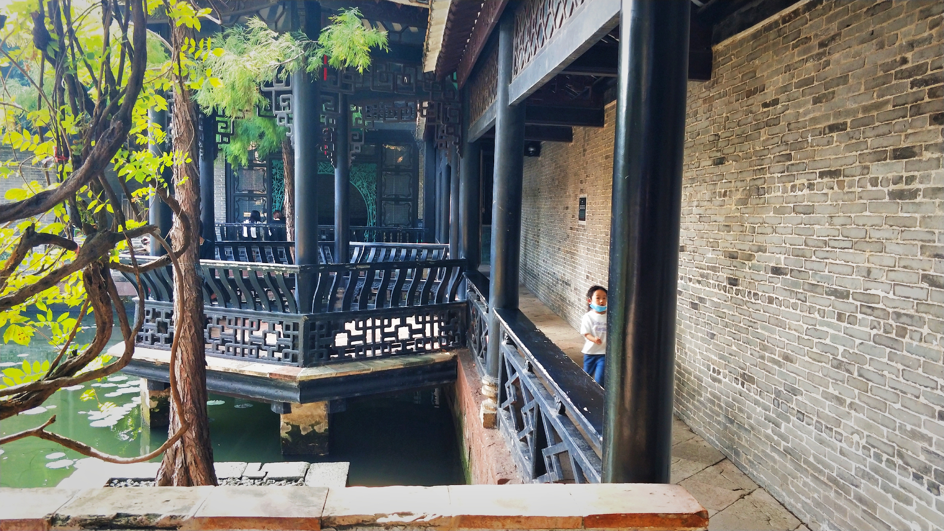 羊城八景彩色玻璃,顺德清晖园羊城八景图片