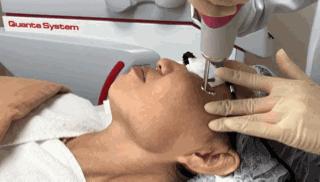 体验分享｜坐着高铁，带着妈妈去香港打皮秒