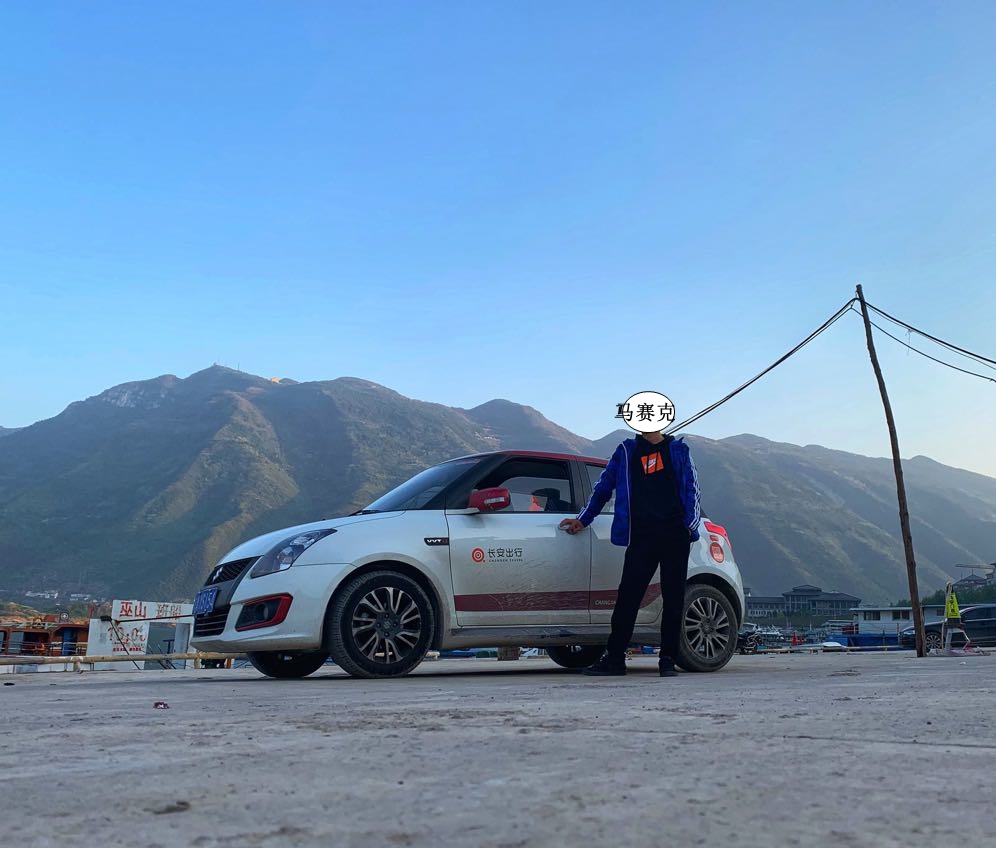 海外试驾2021款铃木雨燕运动版,铃木雨燕动力足颜值高代步首选车