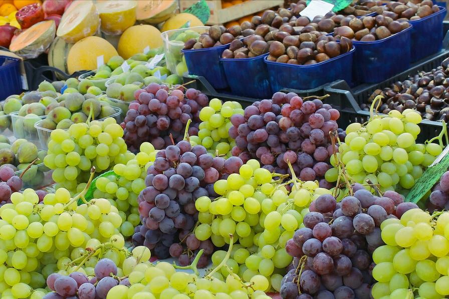 中秋节送礼送什么水果比较好,中秋节送礼送什么水果又实惠