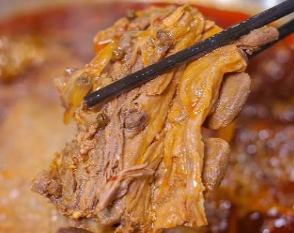 红极一时的自助骨头，如今迎来危机，用小心机戏耍顾客，不倒才怪