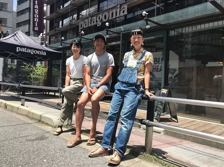 窦靖童自拍中被众人“求链接”的健身衣，到底是什么牌子的？