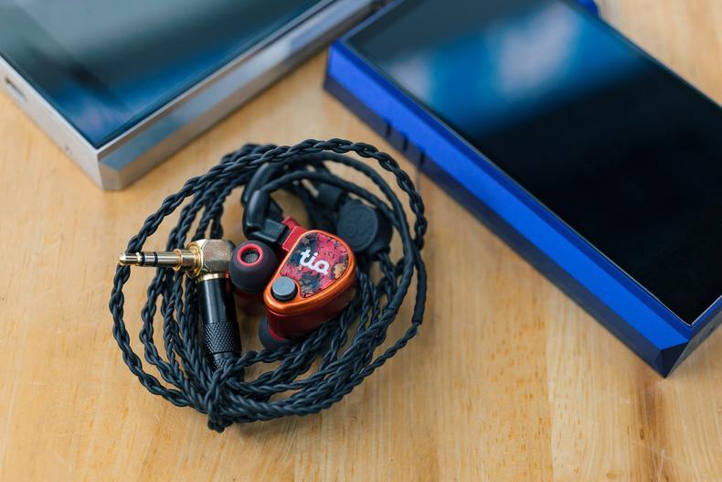 艾利和sp1000m开箱,艾利和sp1000amp测评