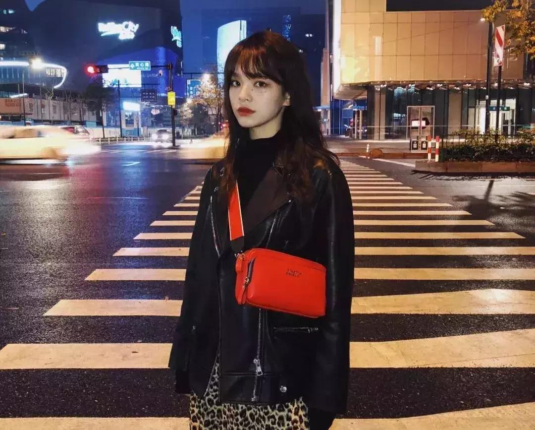 欧韩爆款包包,韩系轻奢小众高级感包包