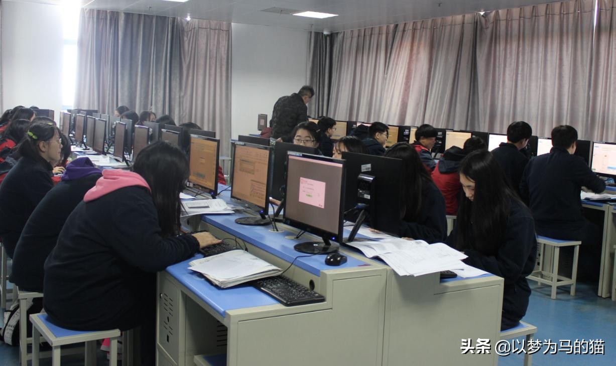 专科生什么专业靠谱,专科生最容易就业的十个专业推荐