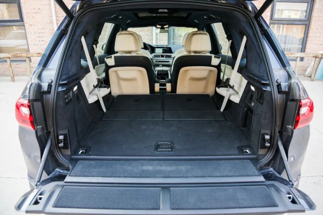 迈向奢华新高度全方位体验宝马X7