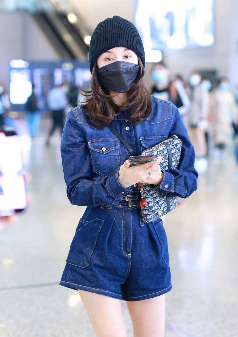 王子文19厘米穿什么鞋,1米6王子文穿搭