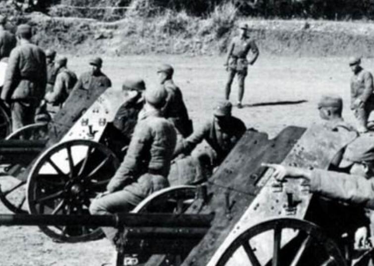 10万远征军单兵装备,远征军配发美式装备真实视频