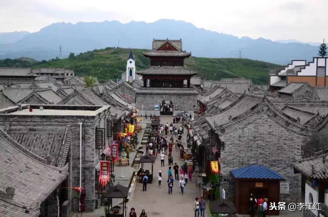 西安白鹿原滑雪场门票价格,西安高新区哪里有室内滑雪场