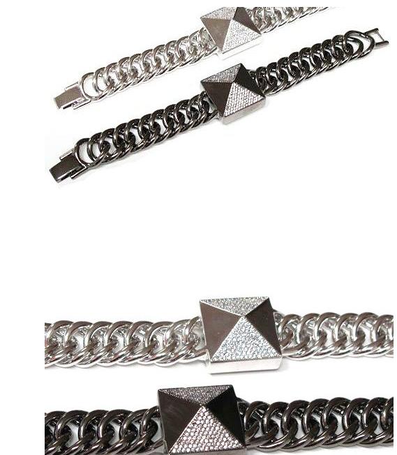 韩国百搭小黑裙的短款,韩国饰品品牌排行榜