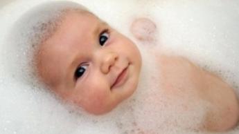 湿疹反反复复是怎么回事,乳房湿疹反反复复怎么办