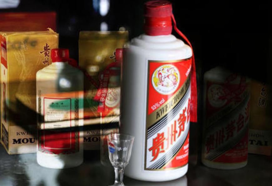 茅台酒10大知识,茅台酒酒瓶隐藏的秘密