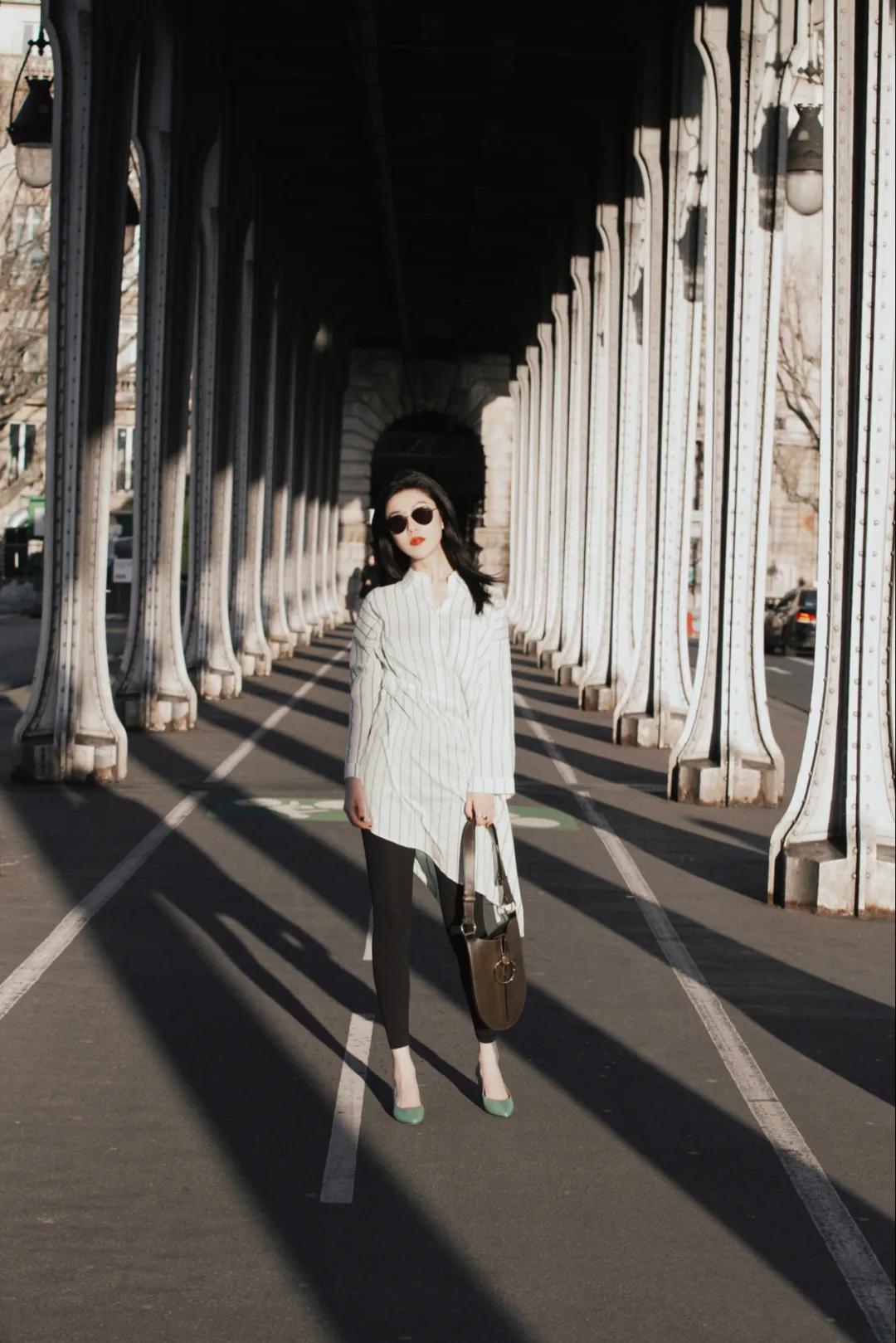 方头法式赫本风女单鞋粗跟,赫本风复古粗跟单鞋显脚瘦