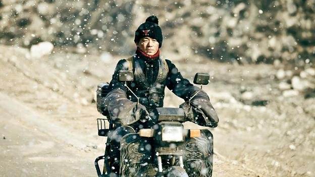 王家卫和贾樟柯哪个好,王家卫评论贾樟柯