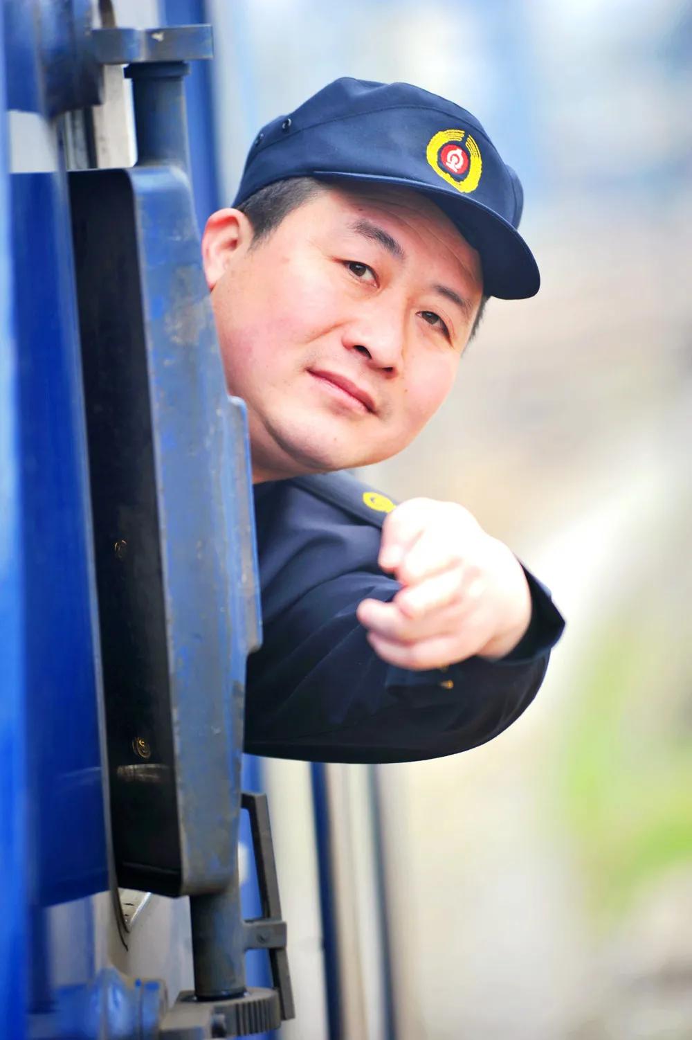 铁路榜样专题片,新时代铁路榜样典型人物