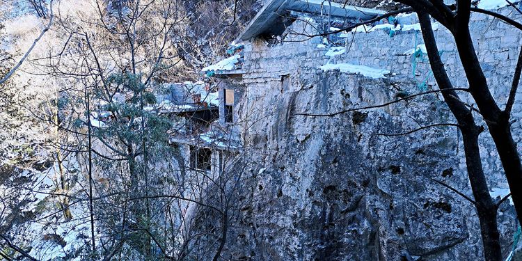 20210117独行太兴山，误入佛国秘境花石湾