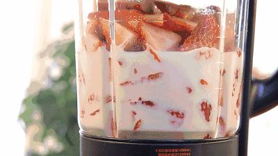 美食｜谁说甜品都很贵？8款高颜值低成本草莓甜品，一学就会