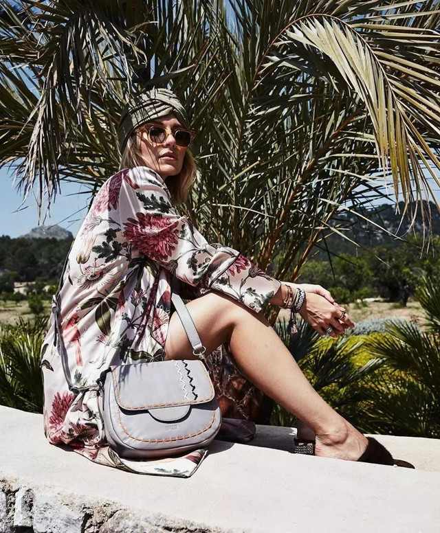 夏威夷蓝色火焰衬衫,夏威夷风衬衫搭配