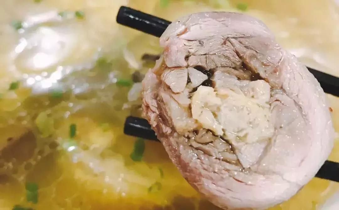 南京夜宵美食推荐必吃,南京三条巷宵夜雪菜肉丝面