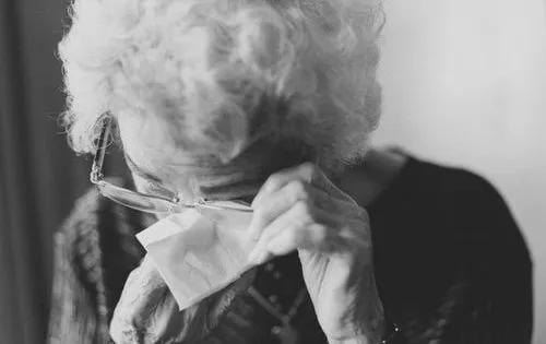 如何保护眼睛视力缓解眼睛疲劳,眼睛易疲劳视力下降