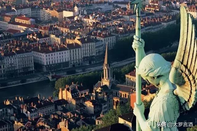 缇庨涔嬮兘,閲屾槀缇庨