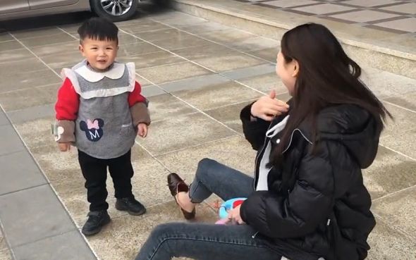 小姨带娃不靠谱系列,小姨带娃真的不靠谱