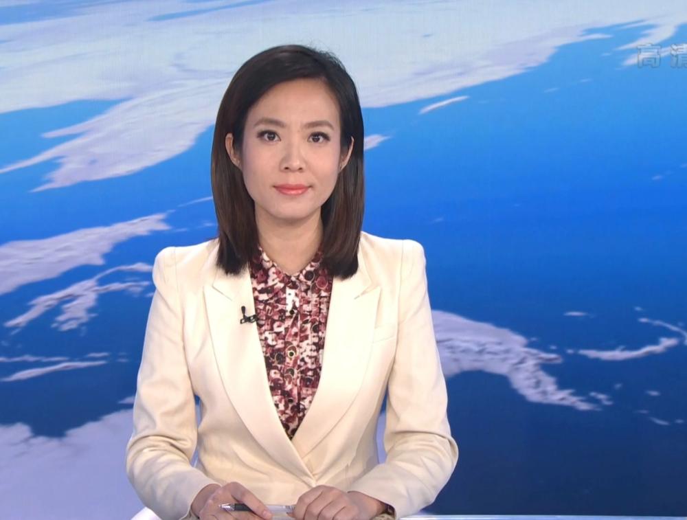 央视新闻联播主播宝晓峰个人简历,中央新闻联播主播宝晓峰简介