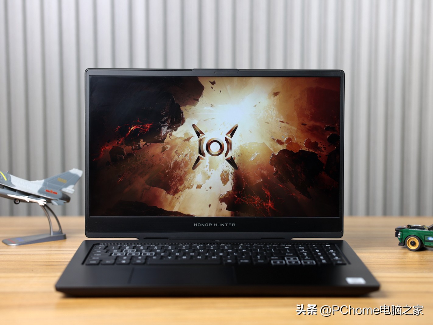 2021笔记本行业展望移动平台再攀性能新高峰